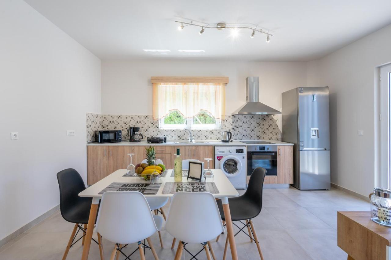 Apartment Massimo Ялиссос Экстерьер фото